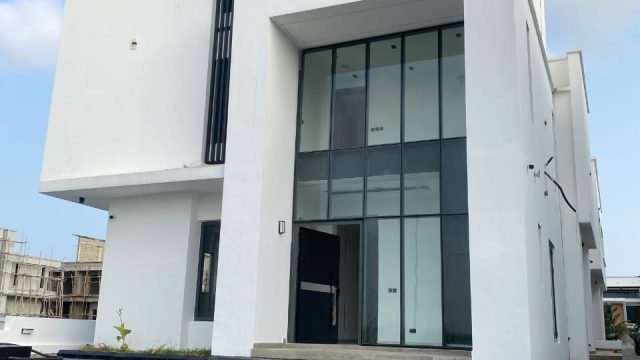 Lekki, Lagos cowrie creek estate15