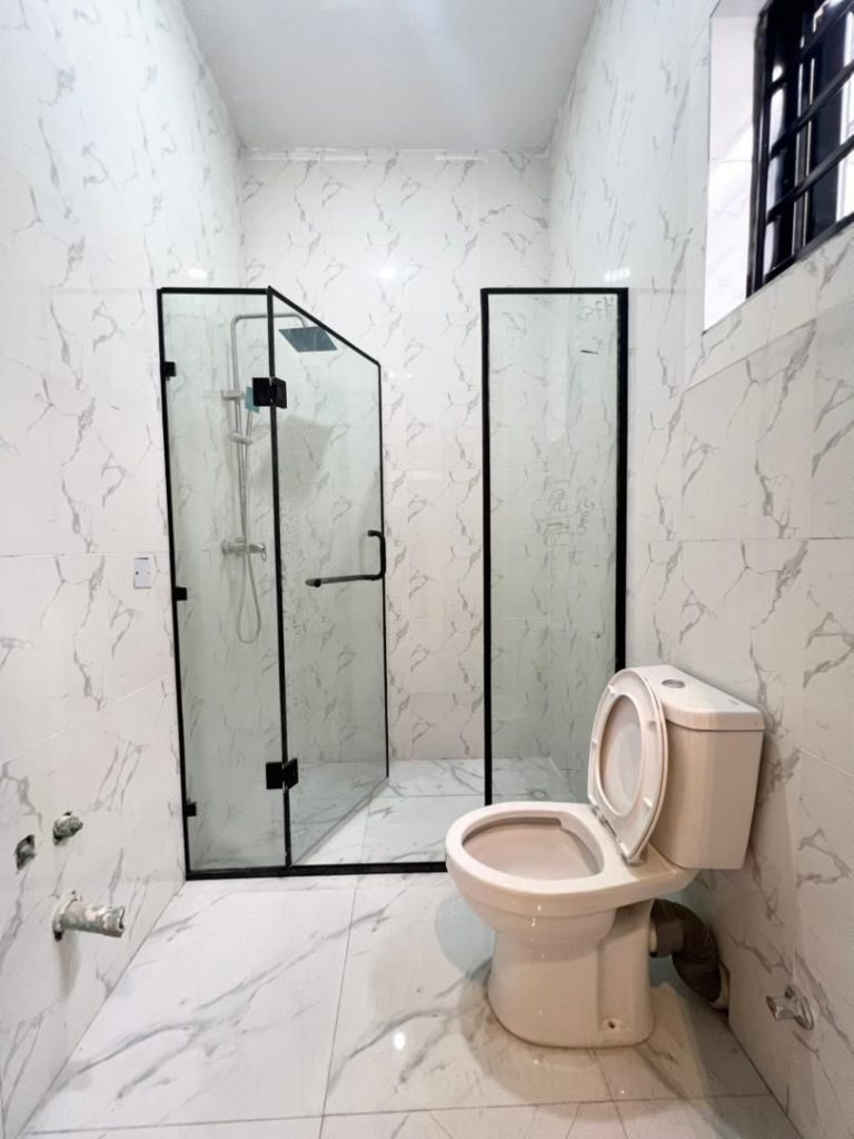 Orchid, Lekki, Lagos MMMMM