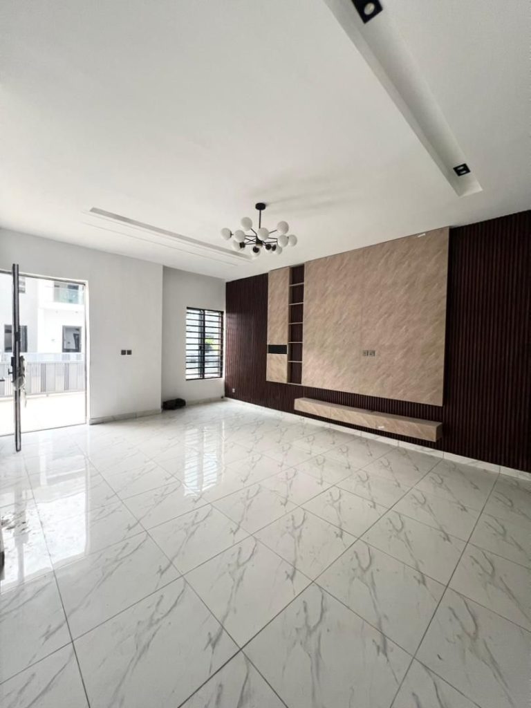 Orchid, Lekki, Lagos MMMMMMMM