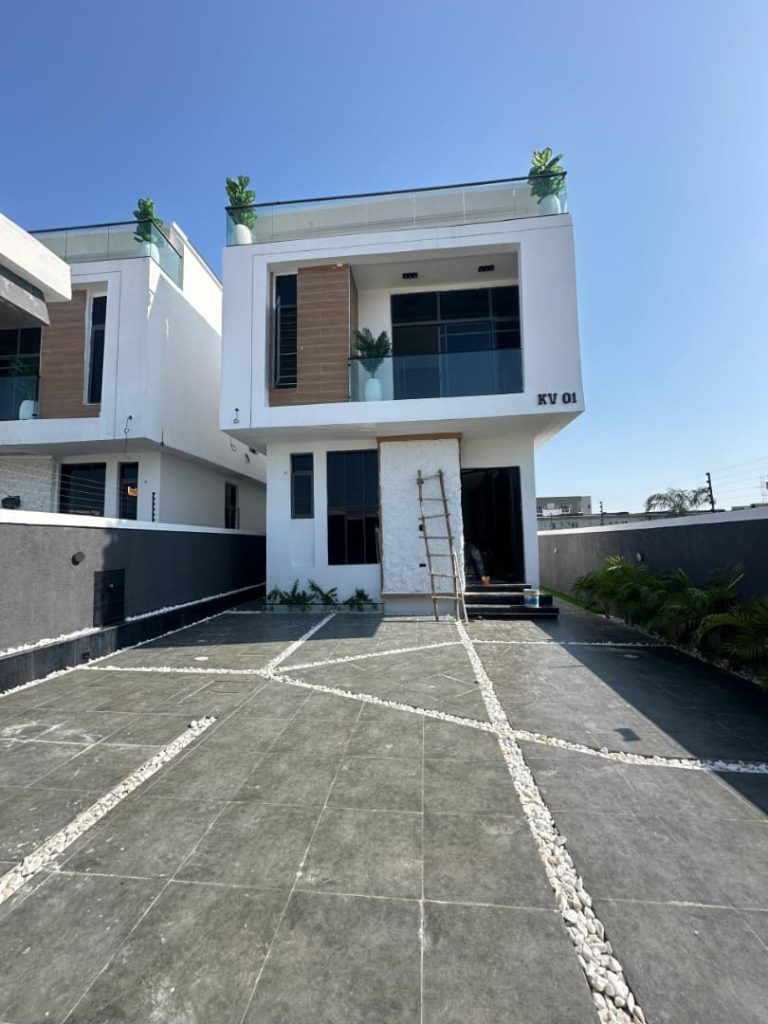 Orchid, Lekki11
