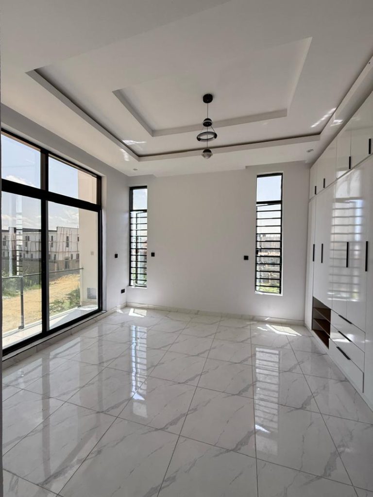 Ikota GRA Extension, Lekki, Lagos7