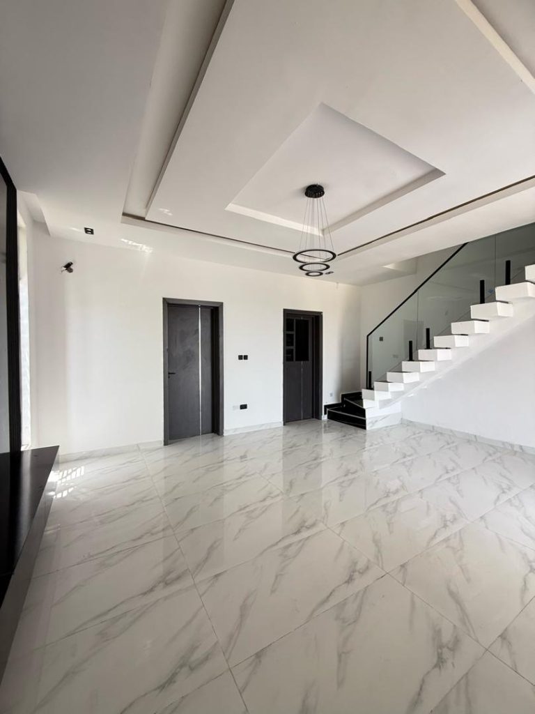 Ikota GRA Extension, Lekki, Lagos8
