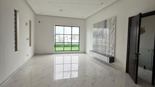 Osapa, Lagos5